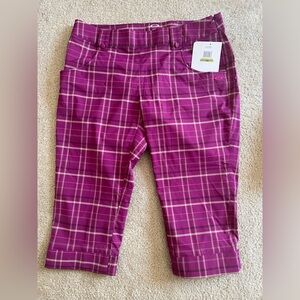 Oakley capris size 14